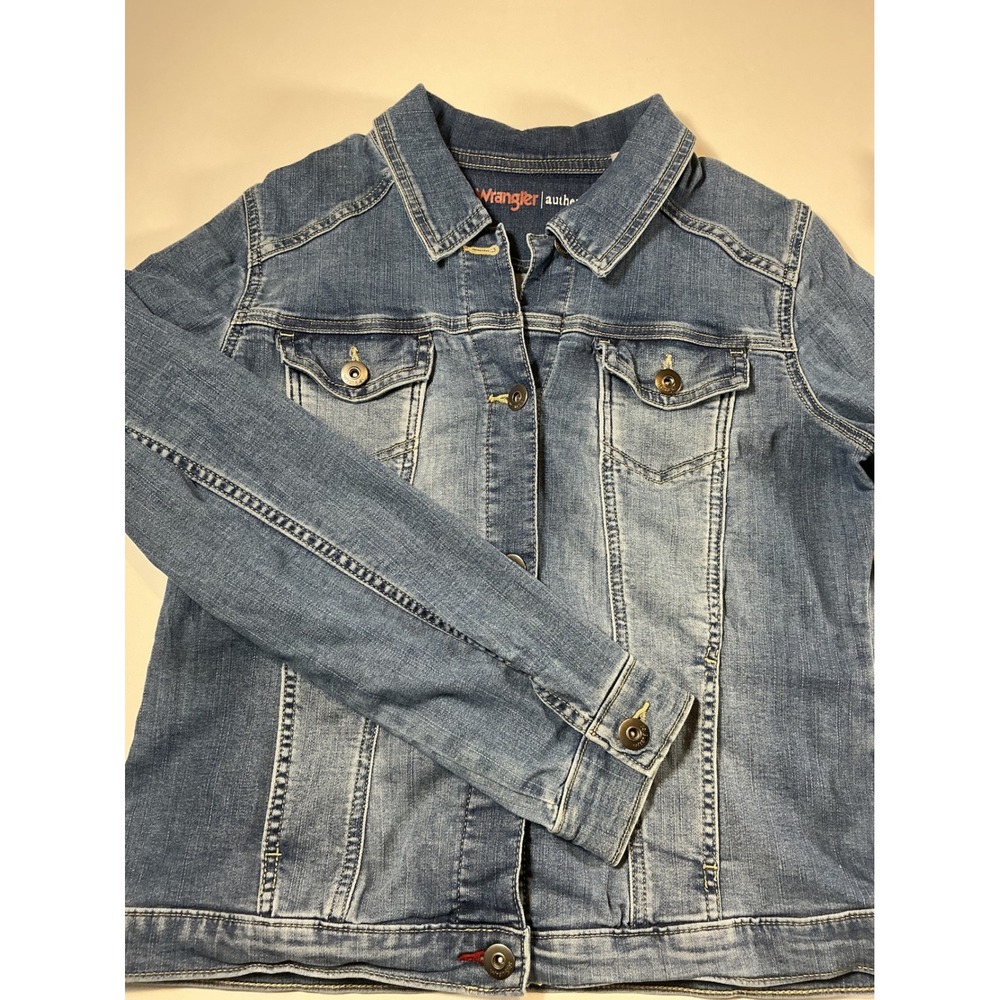 Wrangler Authentics Women's Denim Blue Distressed Stretch Trucker Jacket L